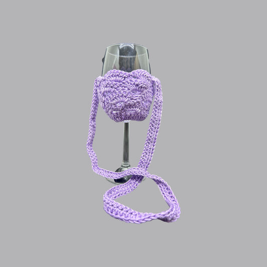 Selbstgehäkelter Weinglashalter: Muschel-Design